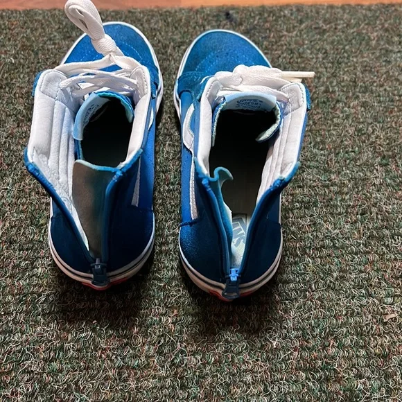 Vans Hi Tops - Picture 4 of 9